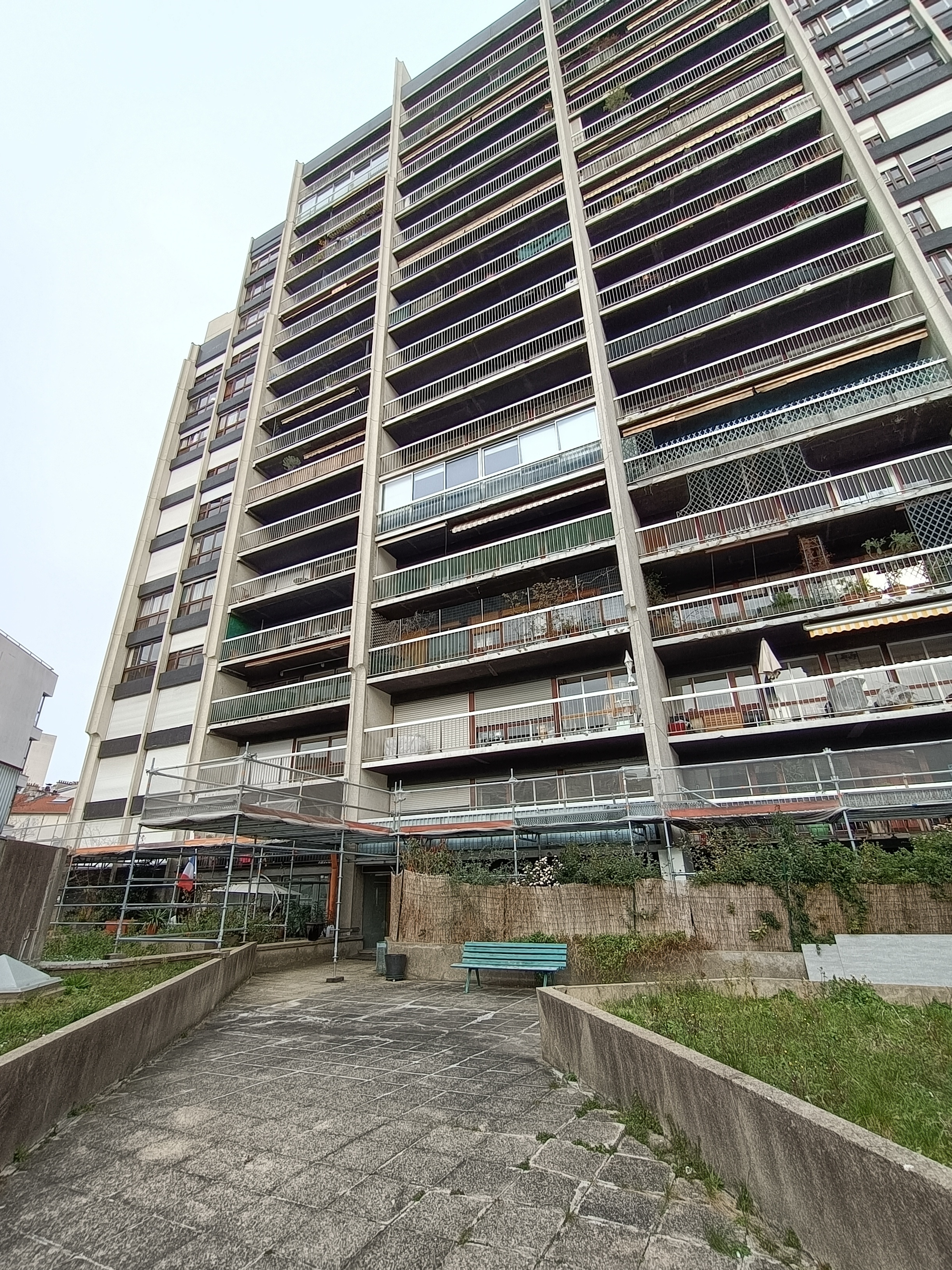 7 PLACE PINEL 75013 PARIS