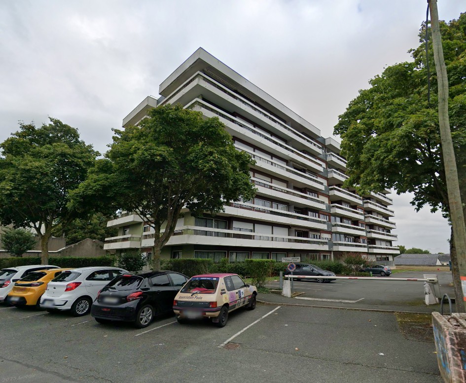 67 Rue Larévellière  49100 Angers