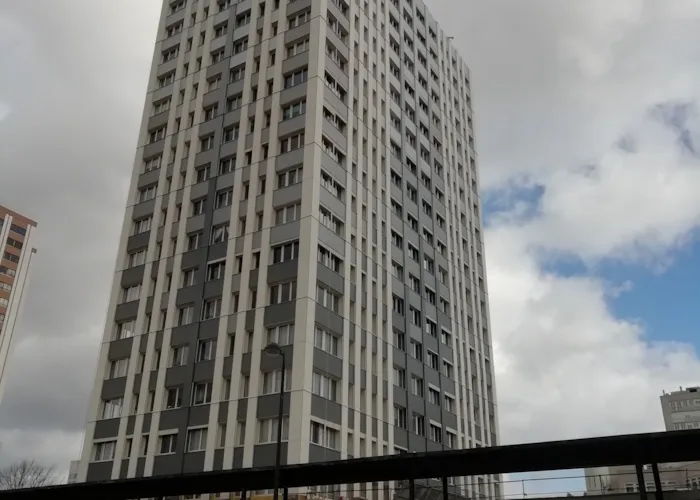 15 RUE HENRI RIBIERE 75019 PARIS